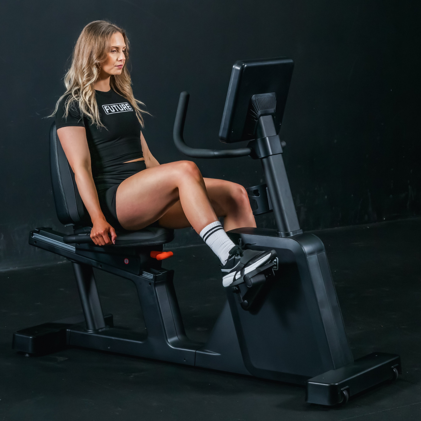 Elite Series R880 Commercial Recumbent Bike - LED Console